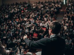 Lazar Ostreicher-Public Speaking